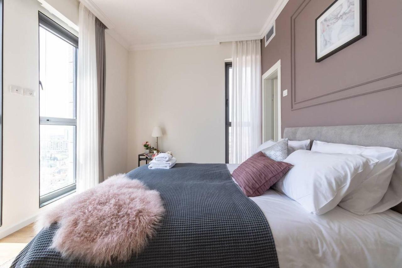 Magical 2Br/Parking With Amazing View, City Center Kudüs Dış mekan fotoğraf